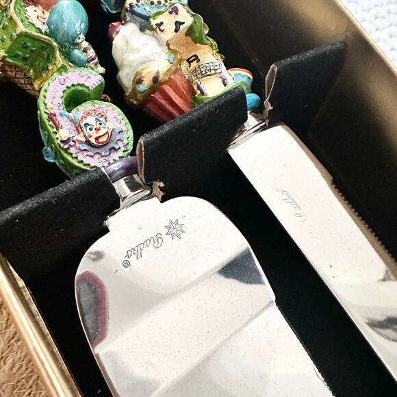 Christopher Radko Birthday Parade Cake Serving Knife Set 2 Clowns Balloons NIB - Picture 3 of 6